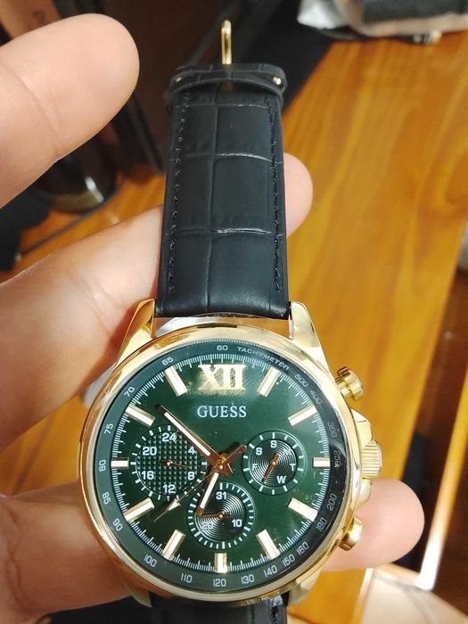 Relógio Guess Walker mostrador verde Bracelete de couro ( GW0901G5 ) novo