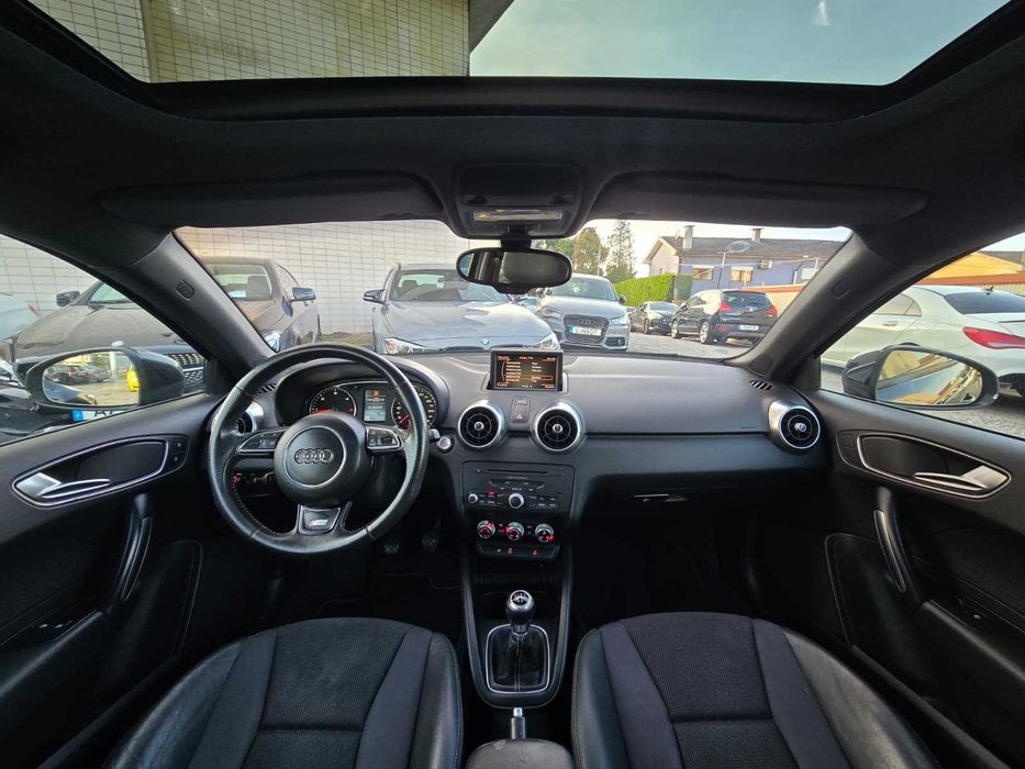 AUDI A1 8X S LINE 1.6TDI 105CV "FULL EXTRAS"