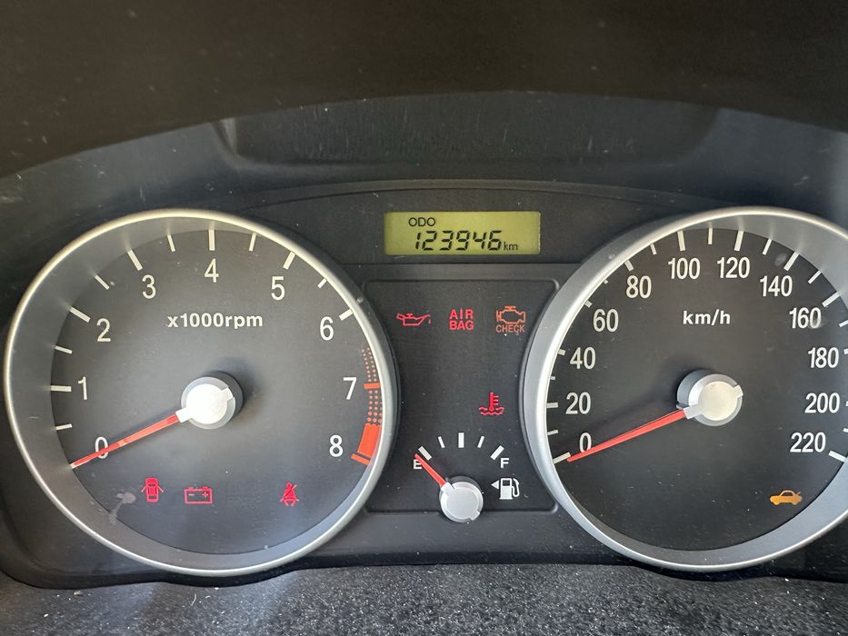 hyundai accent  2006 рік / мотор 1.4 бензин  з Німеччини