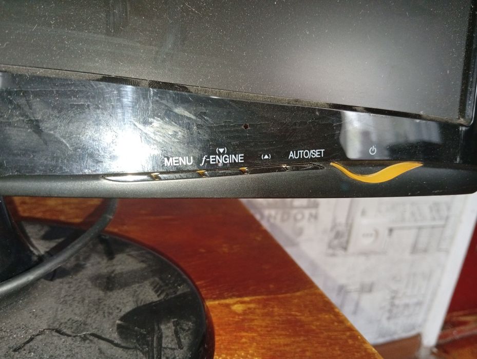 Монітор LG Flatron w1943ss-pf