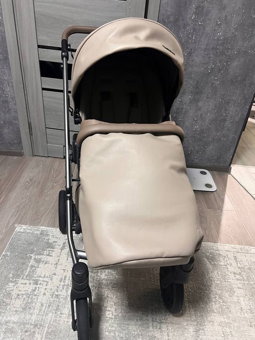 Продам коляску 2в1