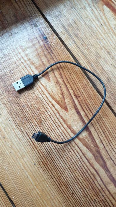 Czarny kabel Micro USB 06