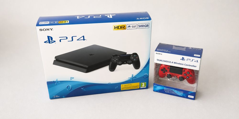 PS4 Slim + 2 oryginalne pady – bardzo mało używana