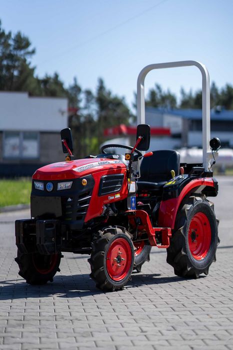 traktor AGRO 254 4x4