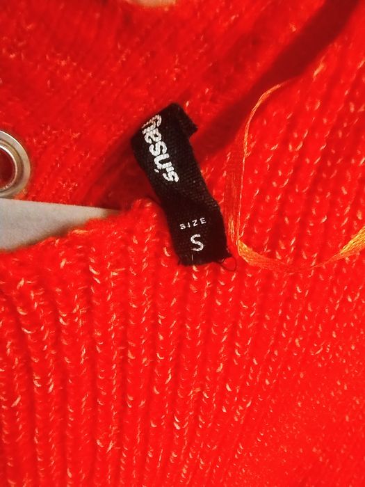 Sweter z wiązanym dekoltem/plecami Sinsay rozm. S

M