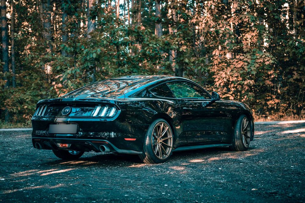 Wypożyczalnia - Wynajem - Ford Mustang GT
