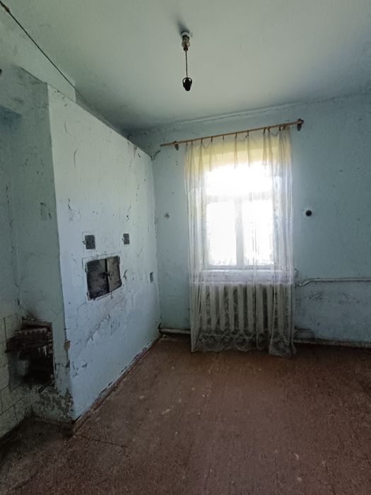 Будинок в селі Івачків.