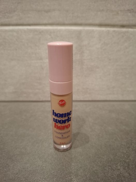 Korektor pod oczy Bell