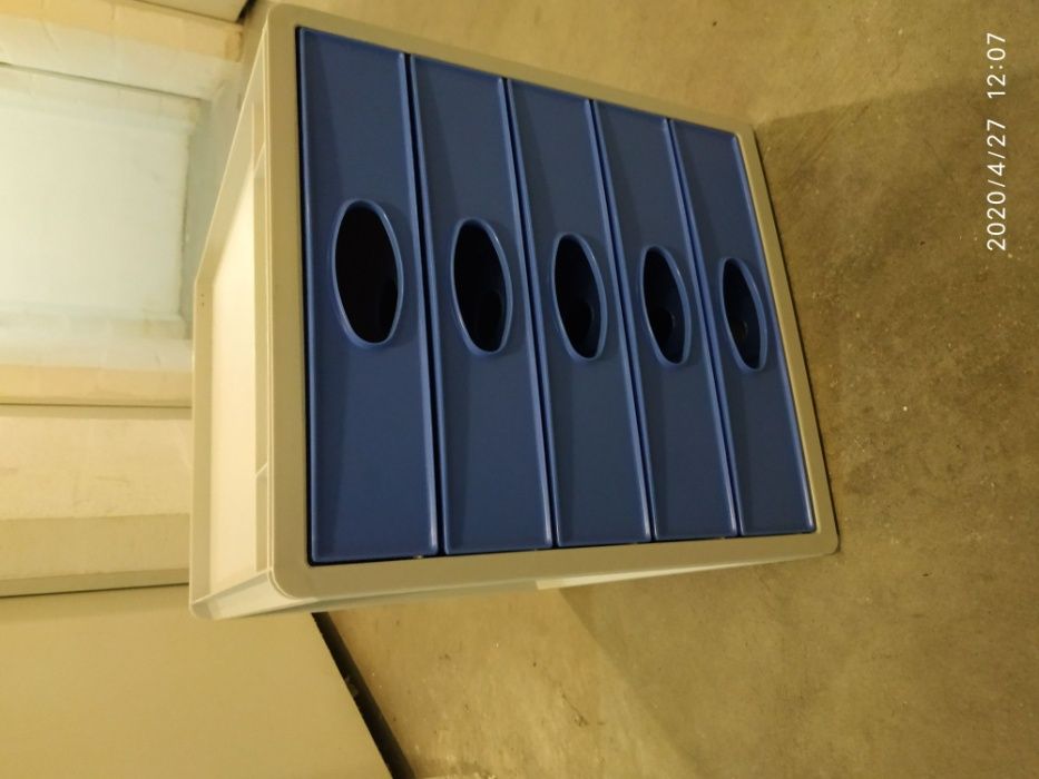 Gavetas de arrumação de secretária