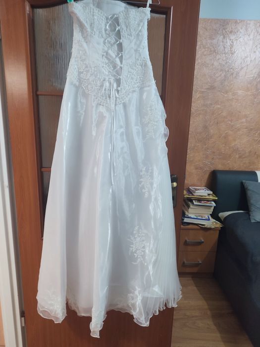 Suknia slubna S / M