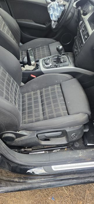 Fotele przednie Audi A4 B8 07-11 grzane szkocka krata Europa