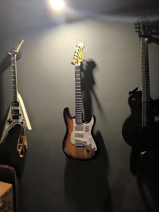 Guitarra "Fender" com Captadores Fender Player II