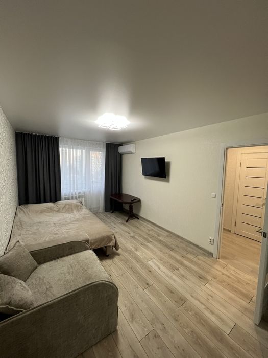 Сучасна квартира. В хорошому місці. Світло є.