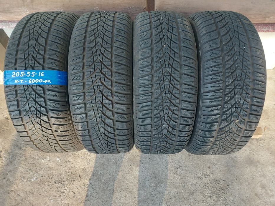 205/55 R16 Dunlop комплект зимових шин 4шт