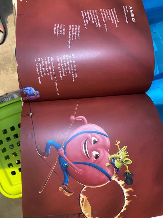 Livro As melhoras canções para crescer - Xutos e Pontapés