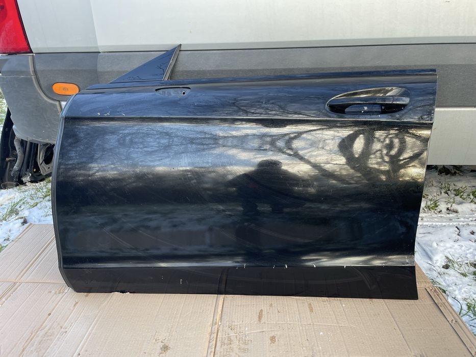 Двері MERCEDES W218 C218 CLS з стіклом (ліві,праві,зад,перед)