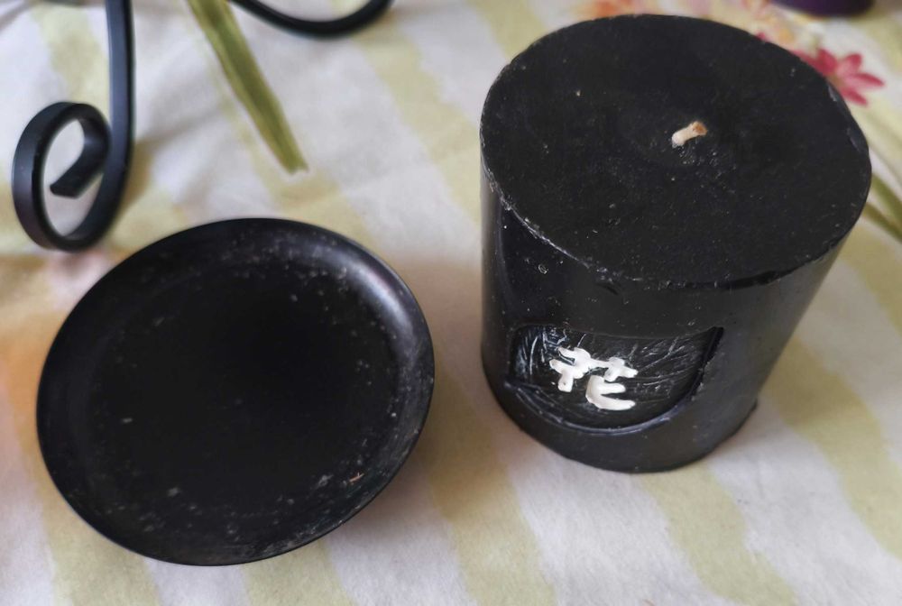 Lote de Castiçais Rústicos em Ferro Forjado e Vidro (Conjunto 4 Peças)
