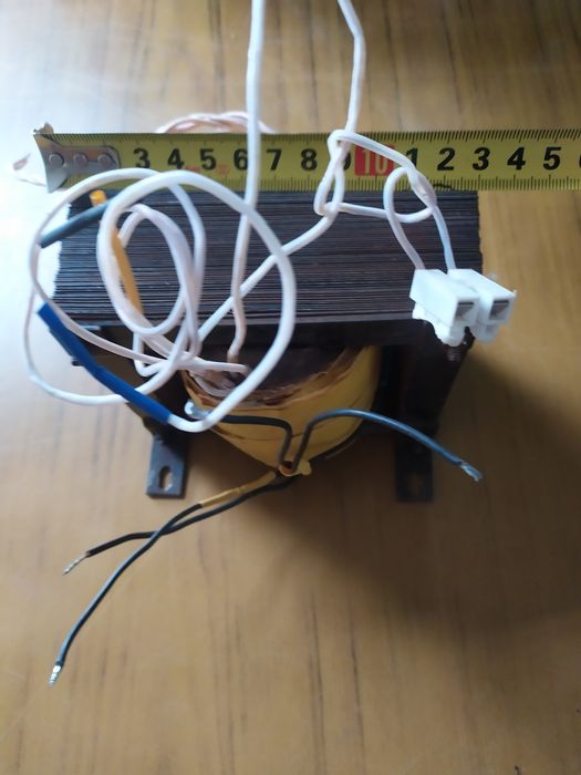 Трансформатор понижуючий залізо УШ 32*45