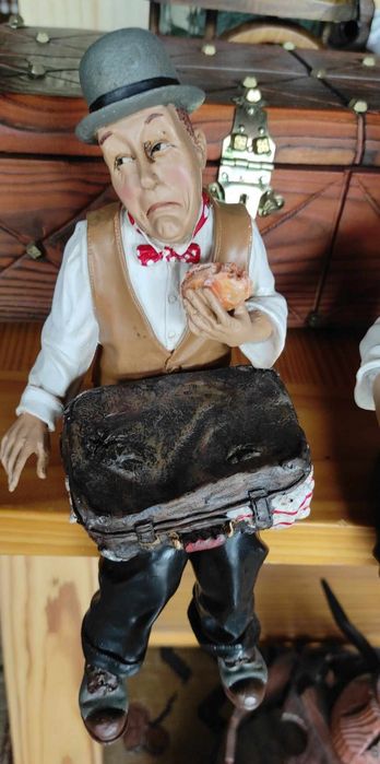 Estatueta do Bucha e Estica