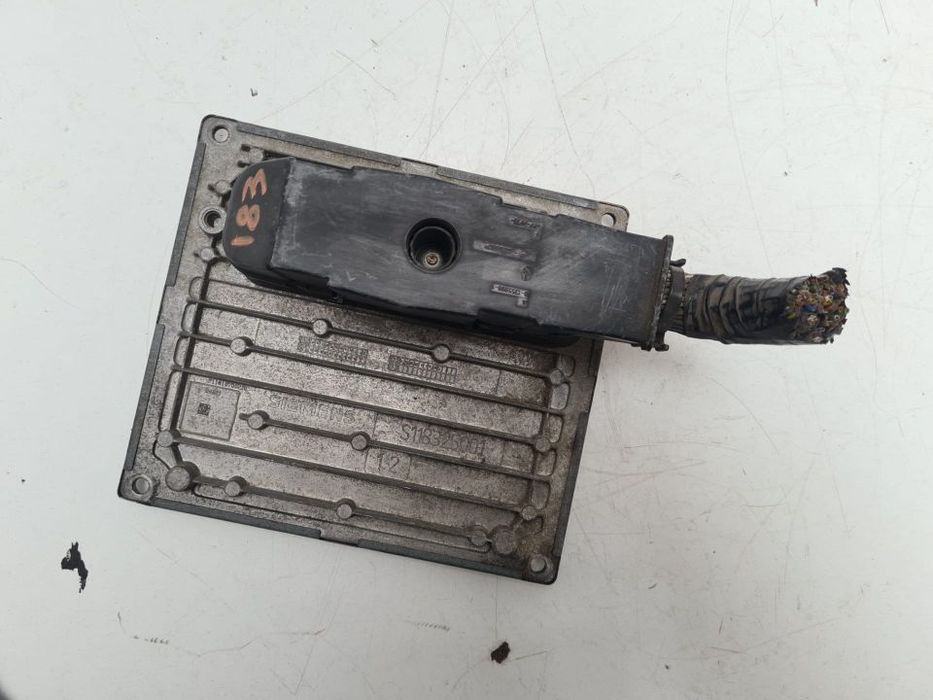 CENTRALINA SIEMENS ORIGINAL S118107002J 2S6A12A650SF 4ROT FORD FIESTA