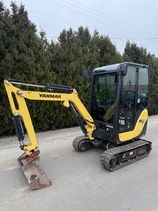 Minikoparka Yanmar SV18