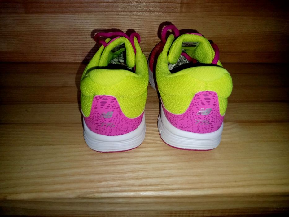 New Balance nr 36--23 cm