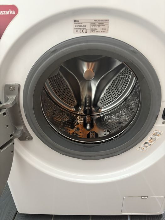 Pralka Szuszarka LG Vivance z fukcja pary 1400 obr