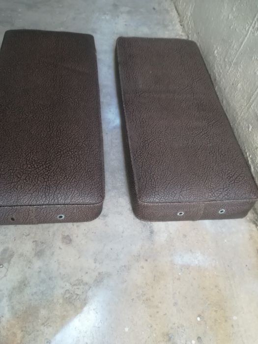 2 Bancos antigos