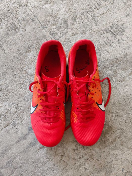 Halówki Nike Mercurial Vapor 15 Academy MDS IC. Rozmiar 39, 24,1 cm.