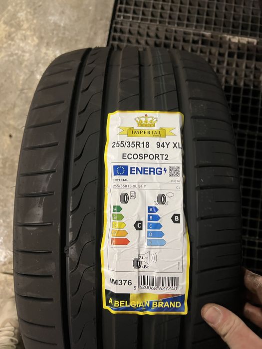 255/35/R18 Нові шини привезені з німечини