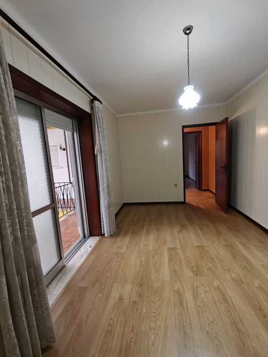 Quarto para arrendar em troviscal