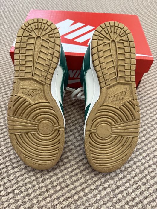 Кросівки чоловічі Nike Dunk Low Se Shoes Green/White