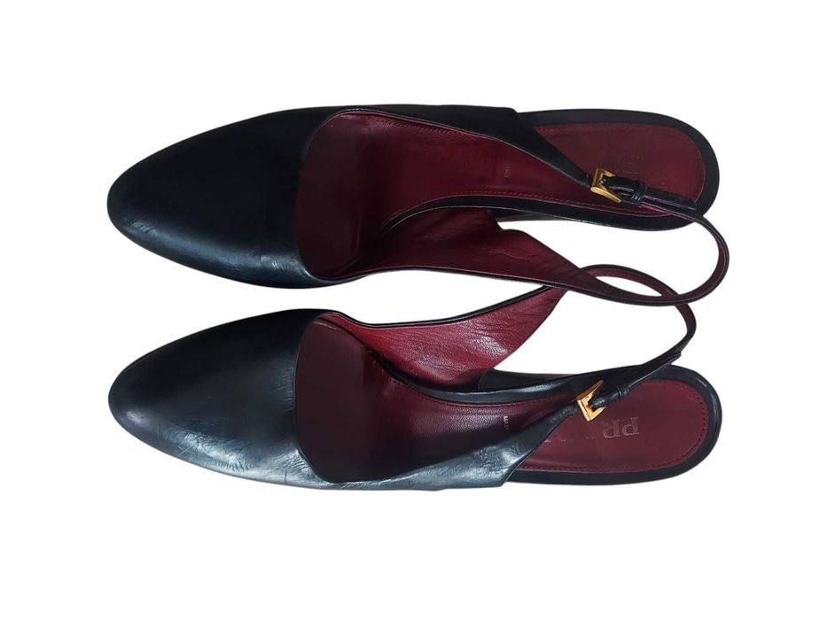 PRADA Czarne skórzane buty z odkryta piętą 40.5