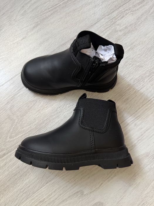 Челсі Zara для дівчинки