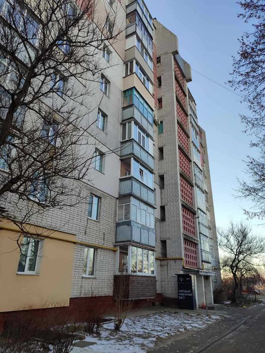 Здам 3 кiмнатну квартиру по вул.Богуна 45