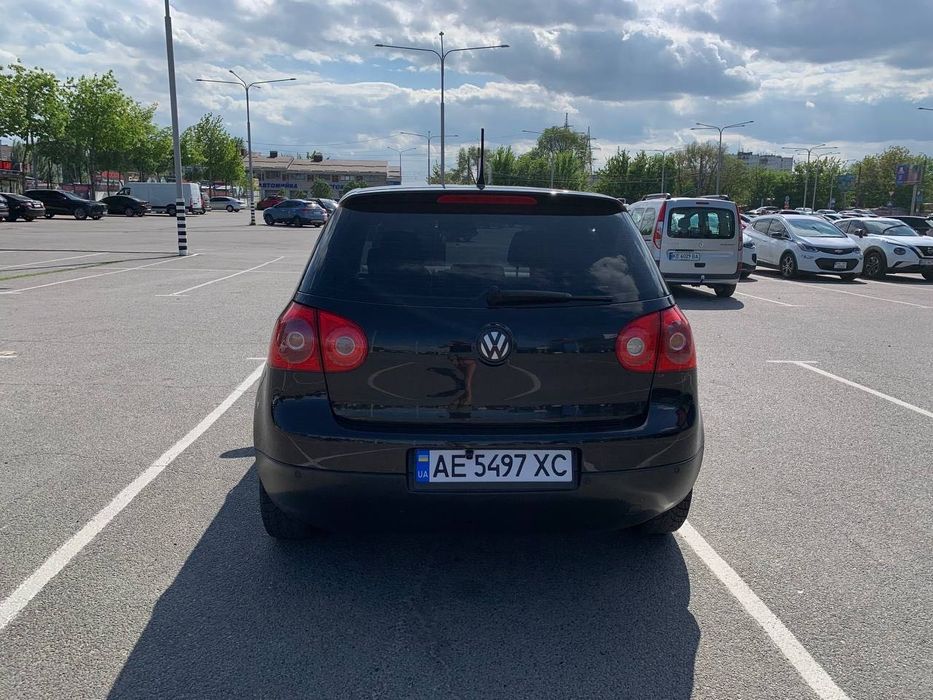 автомобиль Golf 5