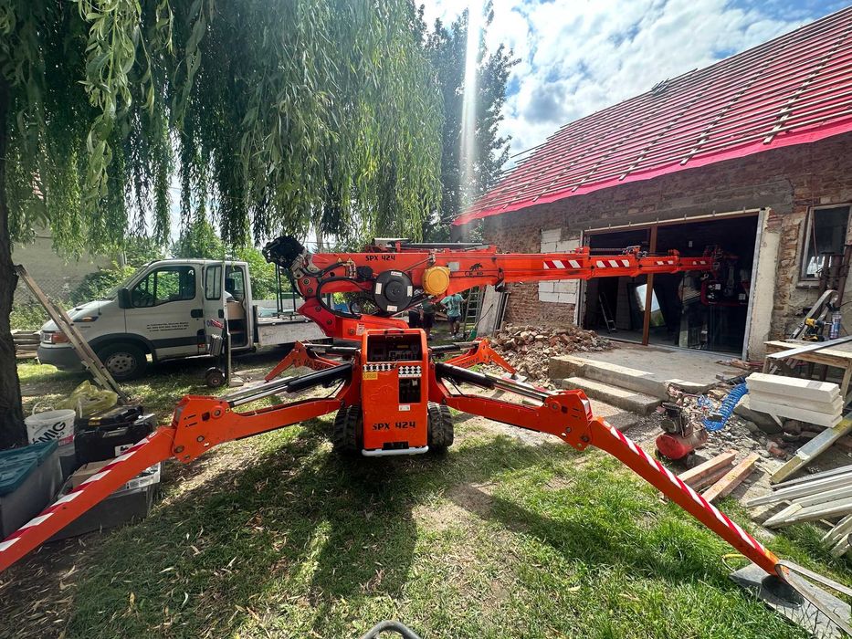 Mini żuraw dźwig pająk z operatorem wynajem manipulator do szyb szkła