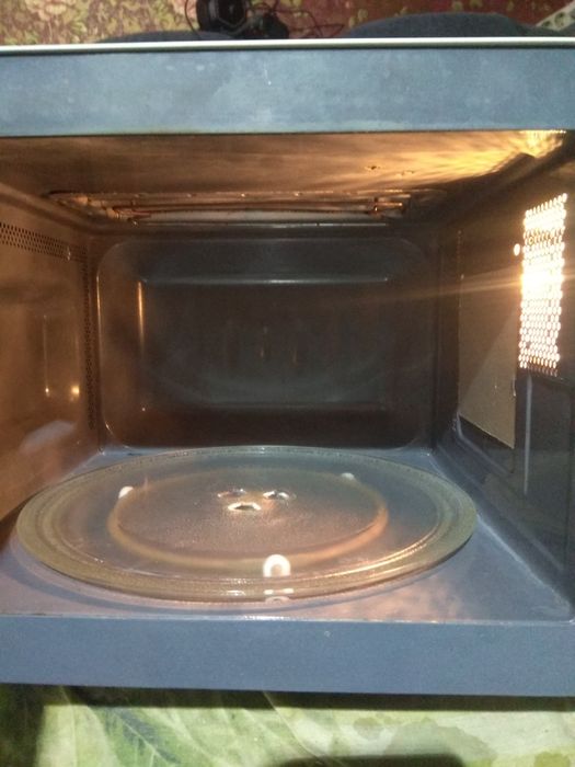 Доставка. Рабочая микроволновка LG