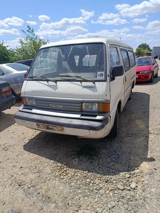 Продам бампер MAZDA E2200 2, 2 дизель