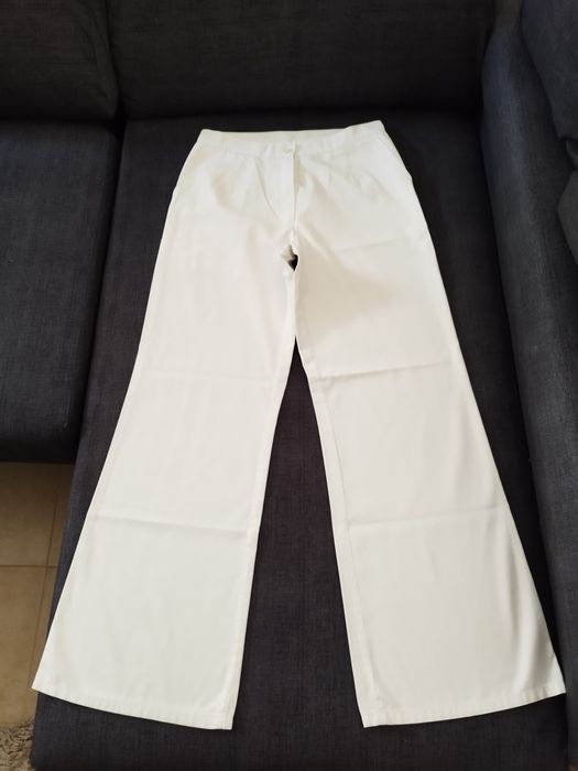 Farda de Estetica de Bata e Calça + 2 Calças