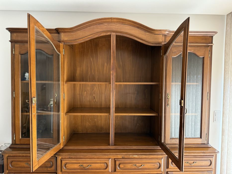 Móvel Aparador / Cristaleira