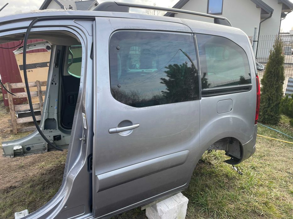 Szyby karoseryjne -szyby w drzwi suwane - Berlingo Partner III