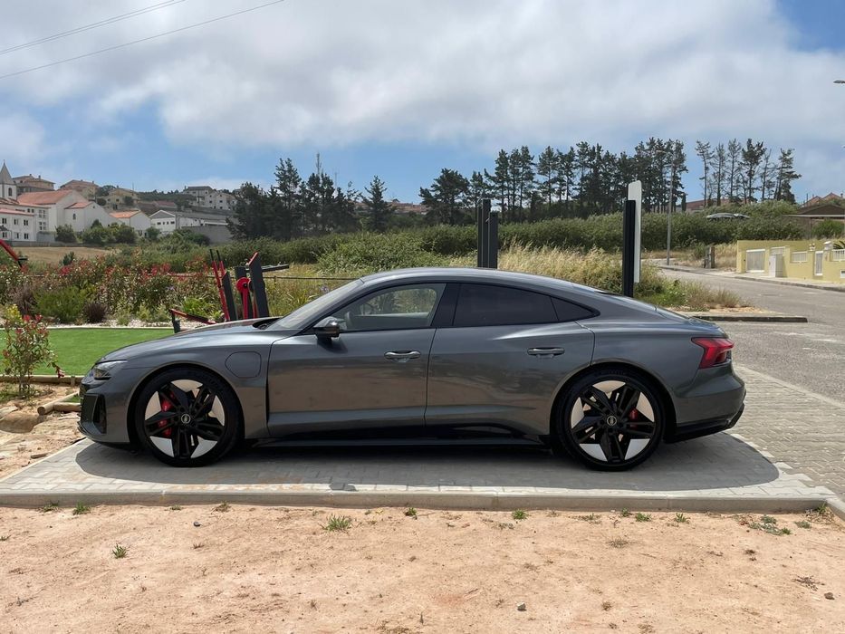 Audi RS e-tron GT quattro