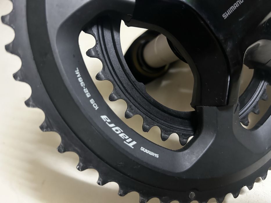 Pedaleiro shimano 105 12v 170mm