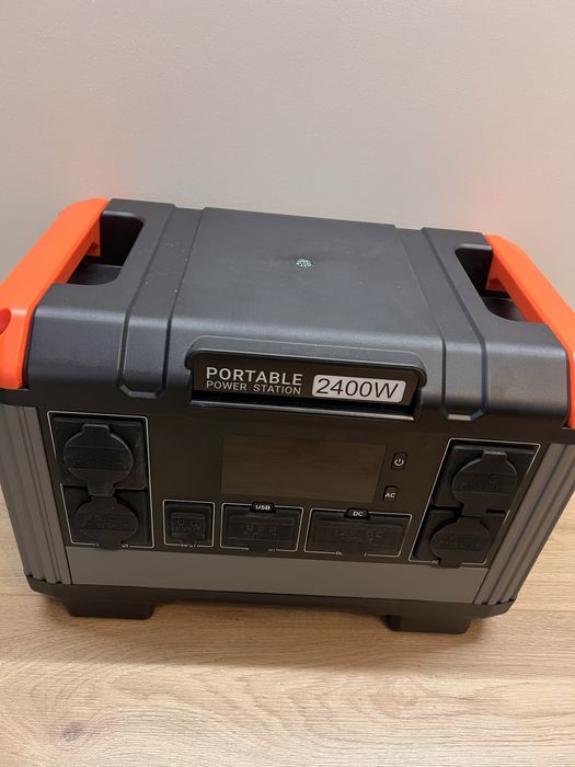 Зарядна станція 2.4kW