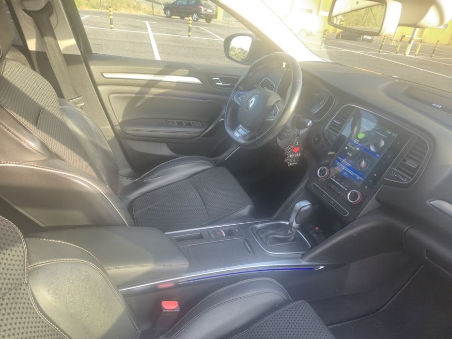 Renault Mégane Sport Tourer (Bose Edition) - Automática