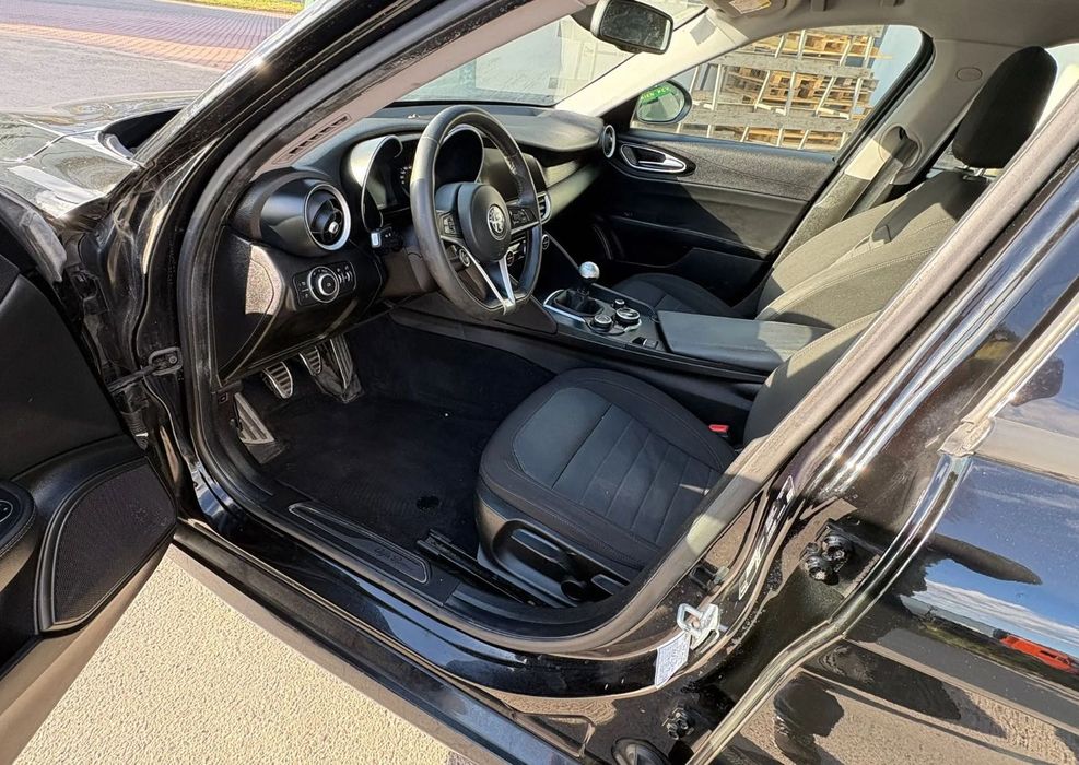 Alfa Romeo Gulia 2.0