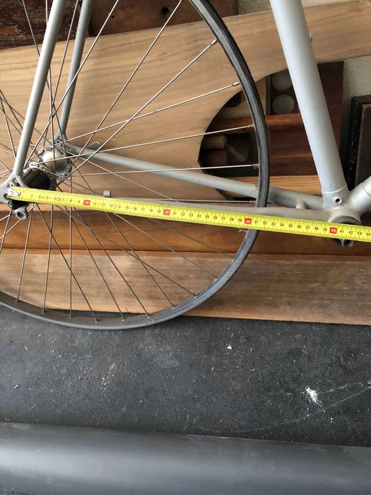 Bicicleta antiga de estrada