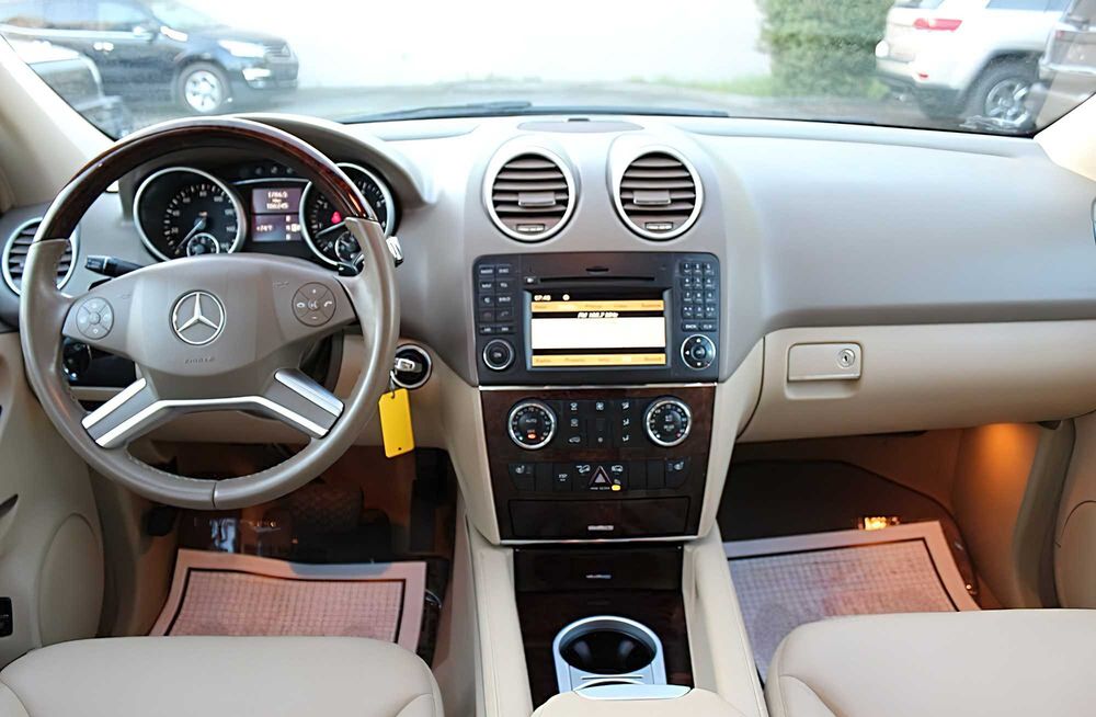 Mercedes-Benz M-Class ML 350 4MATIC      2011