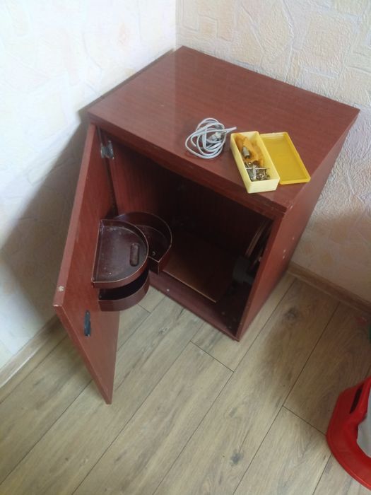 chika出品 お取り置き品 Швейная машинка Чайка 142-М: 2 500 грн. - Швейные машины и